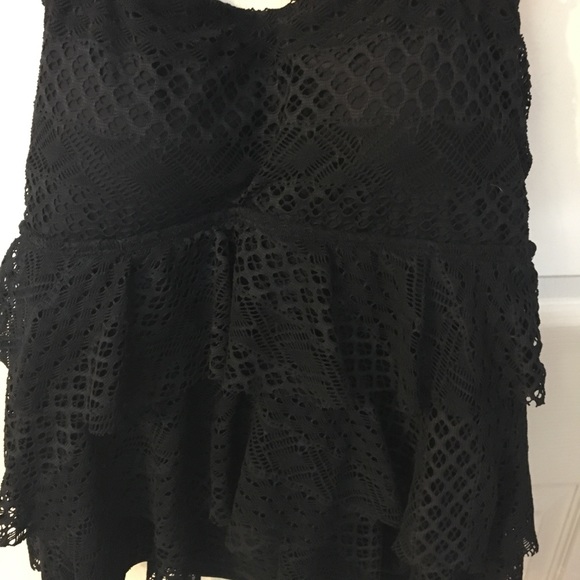 Women’s eyelit lace multi tiered swimsuit top - Picture 2 of 6